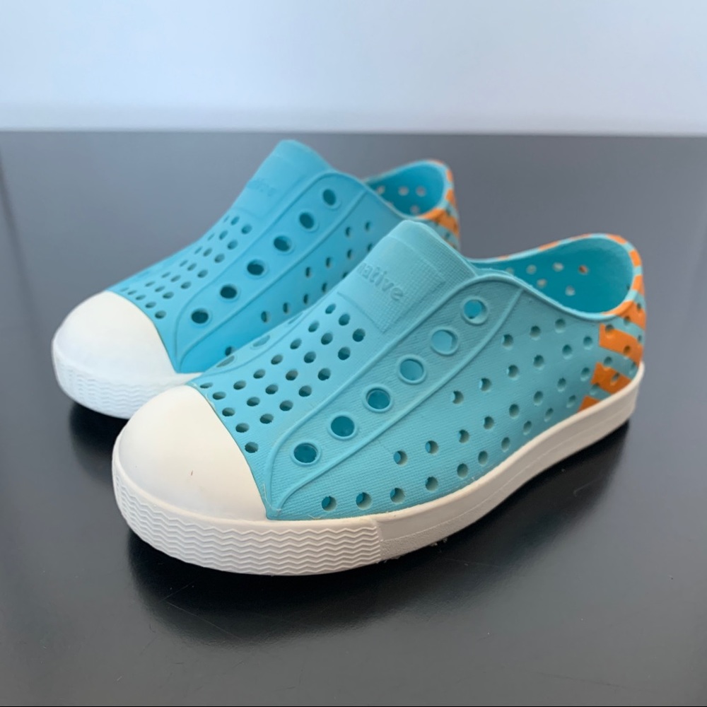 Native Shoes - Blue with Orange Chevron Diagonal Stripes